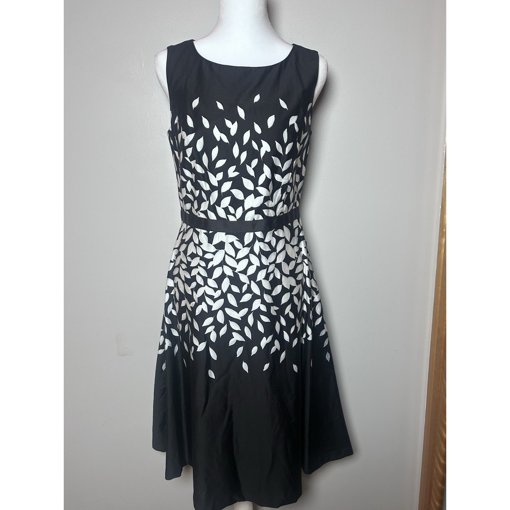Talbots Dress 6 Black White Leaf Print Fit Flare Cotton Lined Sleeveless Zip - Picture 2 of 11